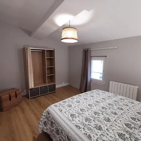 Apartman Centre Ville, Parking Gratuit La Rochefoucauld